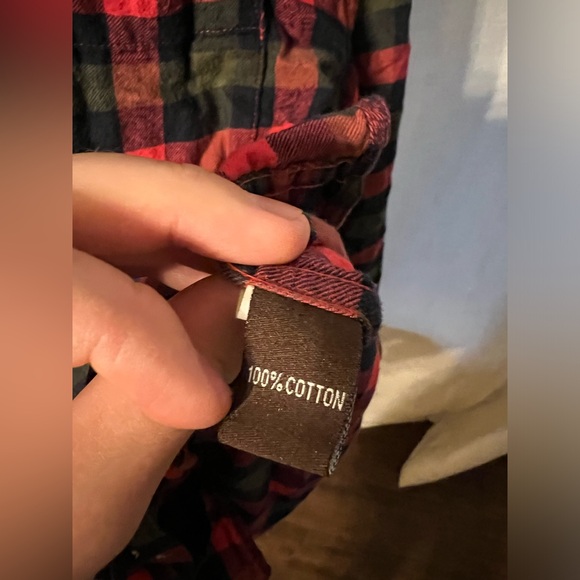 Clearwater Outfitters Plaid Flannel shirt - Picture 5 of 5
